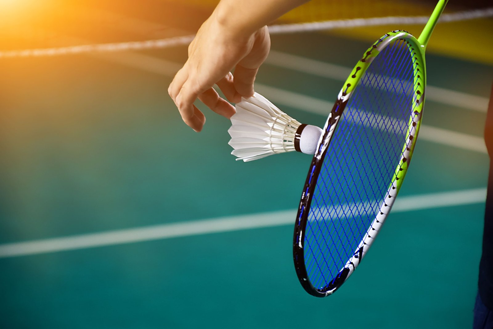 vecteezy-cream-white-badminton-shuttlecock-and-racket-with-neon-light-11875869
